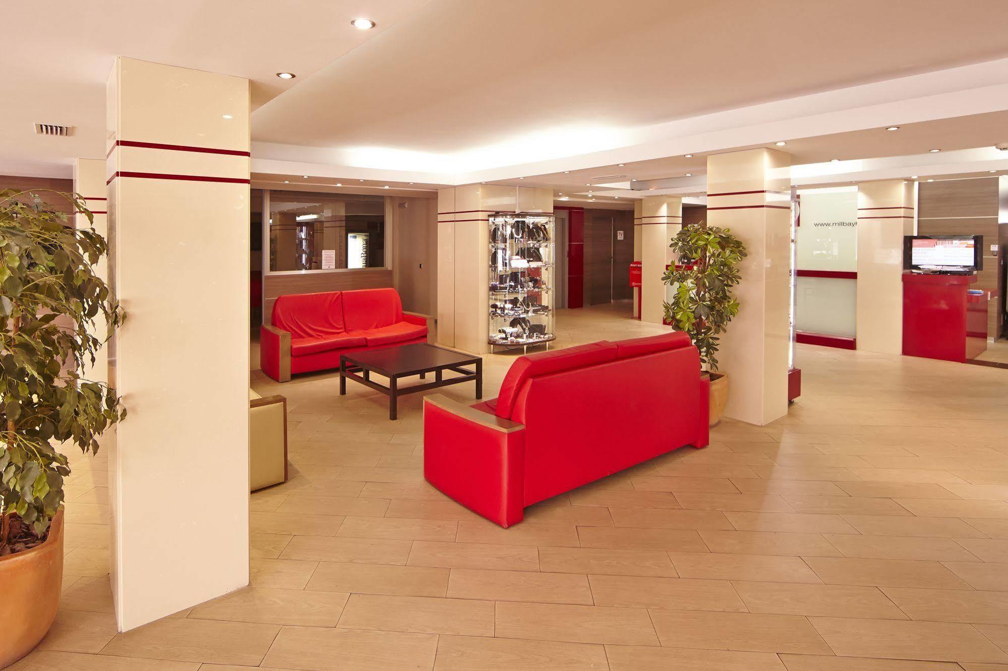 Mll Caribbean Bay Hotel El Arenal  Exterior photo